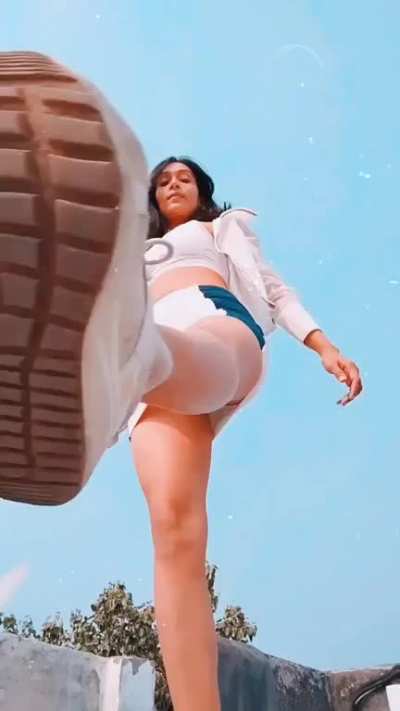 Anjali Kapoor Upskirt