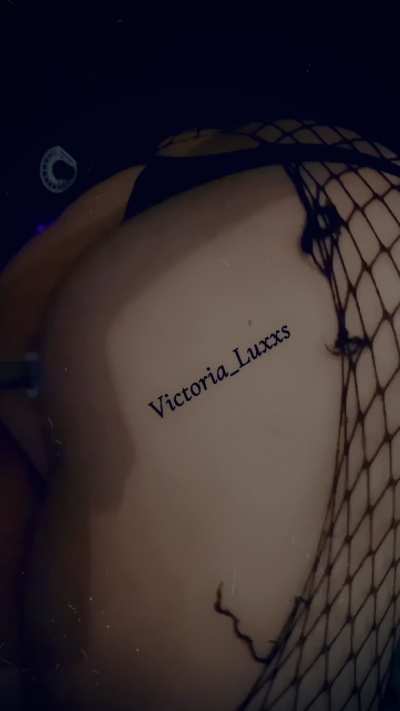 Training to take a real man’s cock is so much fun 🥰