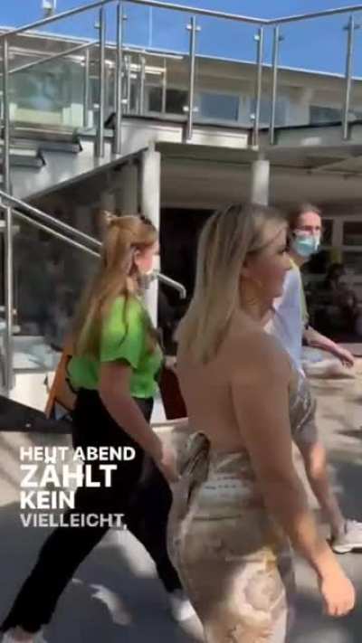 💞