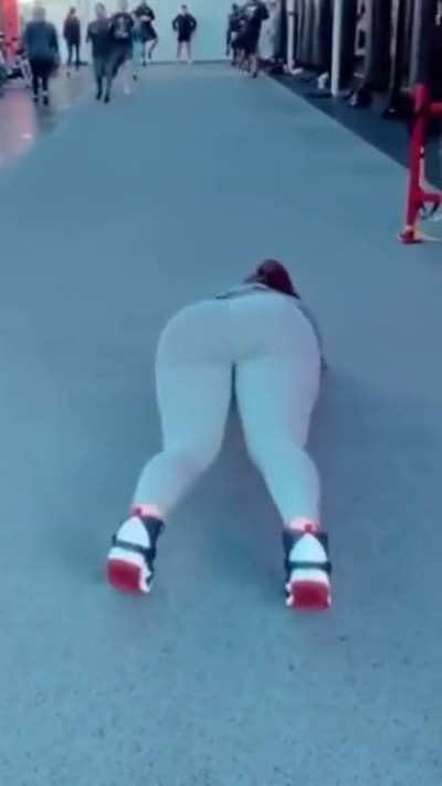 Stupid Jiggle🧂🍑