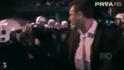 Da se ne zaboravi kada je on bio na strani terorista (kako je sinoc nazvao demonstrante)