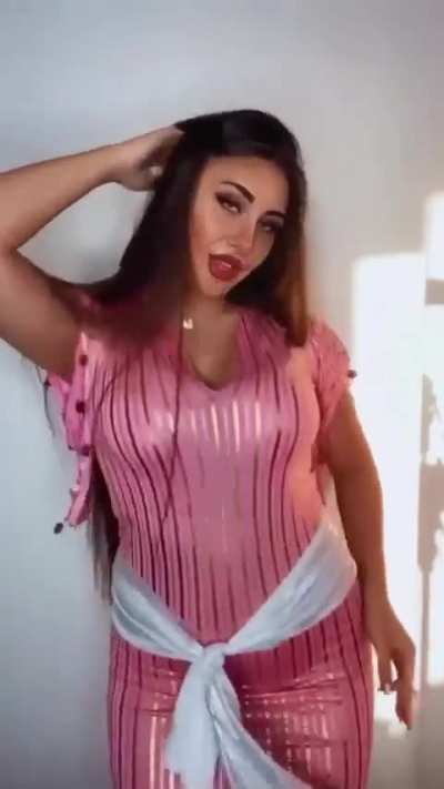 Booty so bouncy 