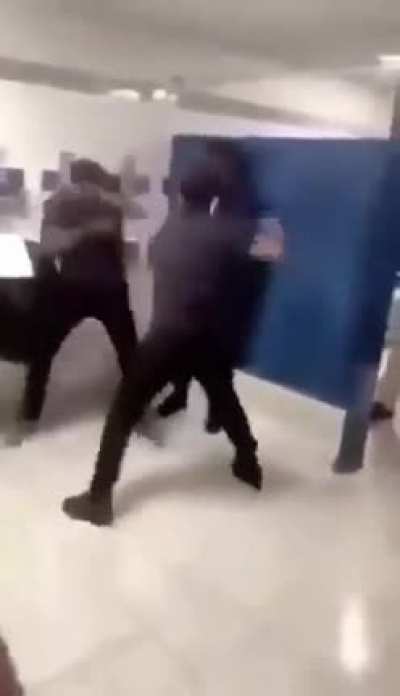Ayo
