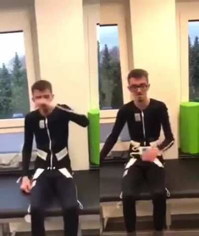 Шведский инженер сделал костюм для людей, страдающих болезнью Паркинсона или перенесших инсульт, который с помощью электростимуляции позволяет избавиться от тремора.