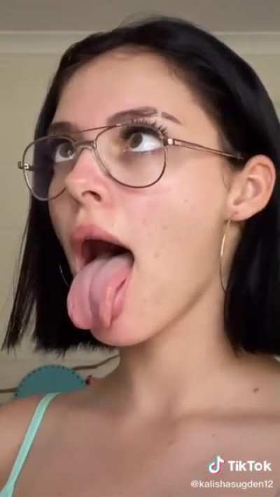 tiktokthots - Video #5982