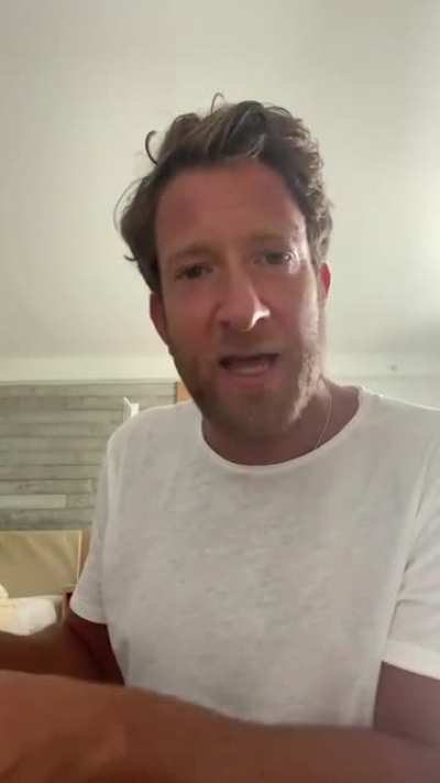 Dave Portnoy freaks out on Wallstreet criminals