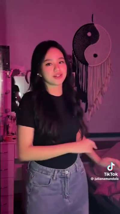 @juli<wbr>anamu<wbr>ndala Filipina Chaeyoung
