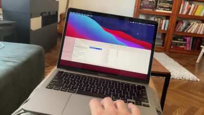 Win 11 Pro - ARM on an M1 MBP, works like a charm!