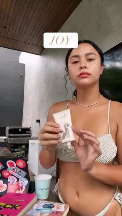 Yassi Pressman