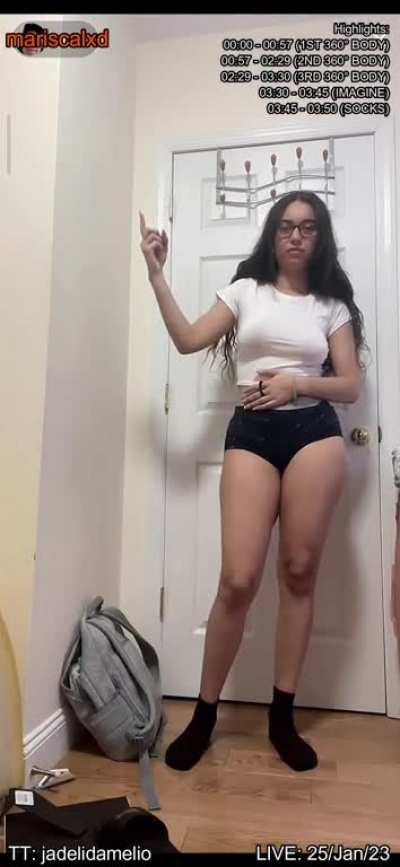 360 N°1 on LIVE, She HOT AF and PRETTY and CUTE and MUCH MORE 😄