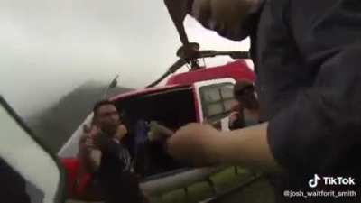 Paying Nepalese gangsters to get a helicopter ride out of Lukla