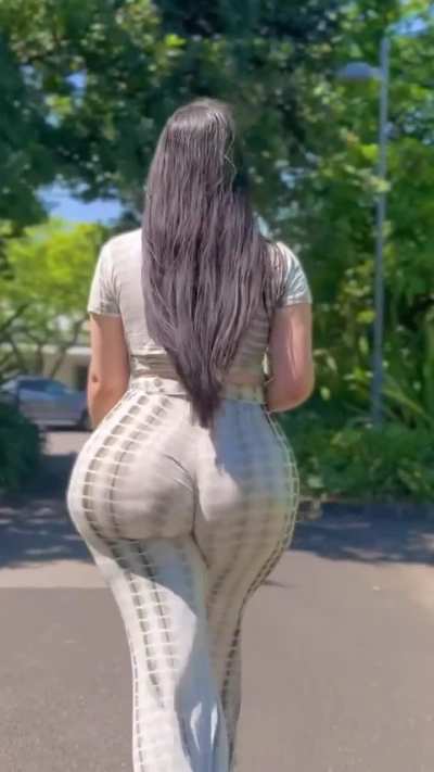 🚶🏻‍♀️<wbr>‍➡️