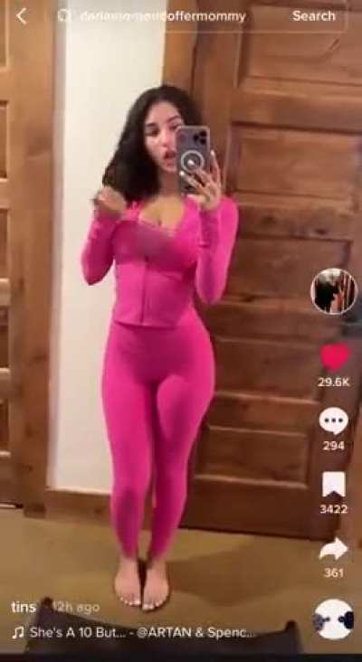🤩
