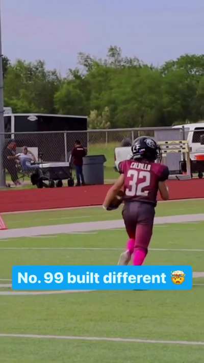 When You Need The Whole O-Line to Stop the DE