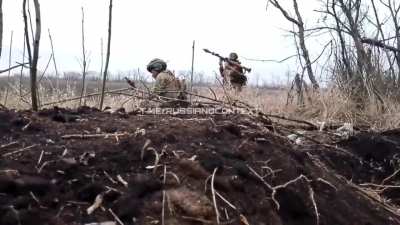 RPG of a russian solfier malfunctions.