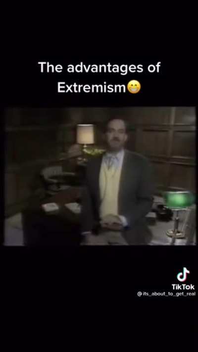 The advantages of extremism