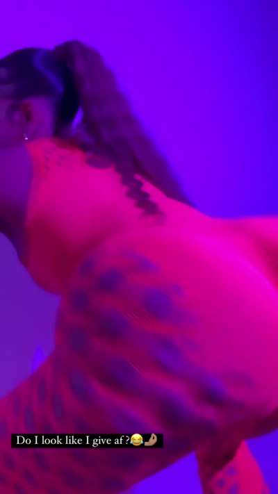 Amirah dyme twerk