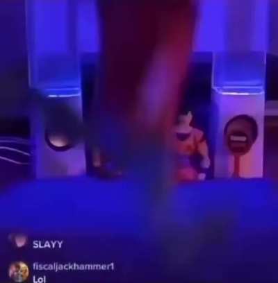 puppet twerk