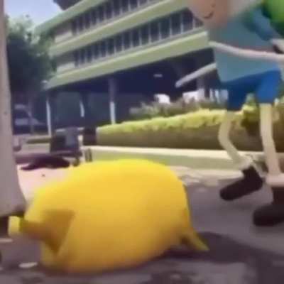 Ğ