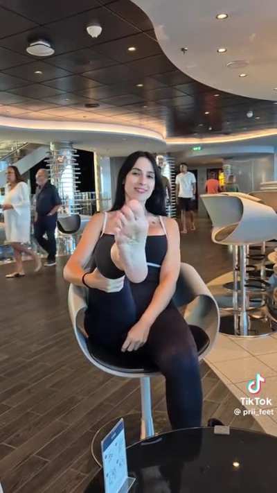 Hot public feet