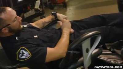 Racist Cops Abusively Fucking A Criminal 😨