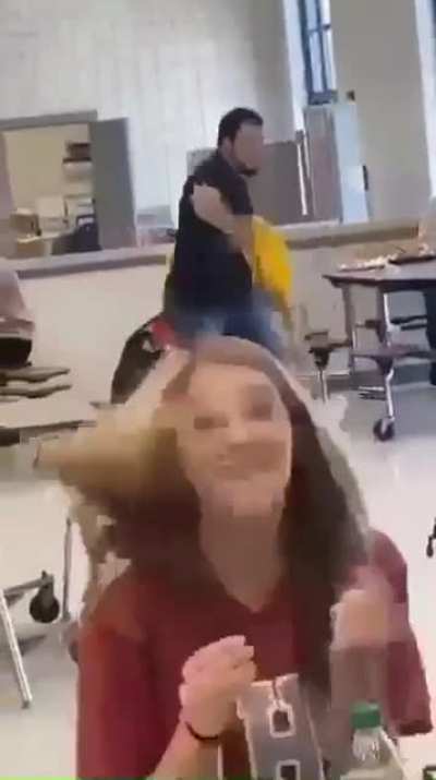 Man attacks lgbt 🏳️‍🌈