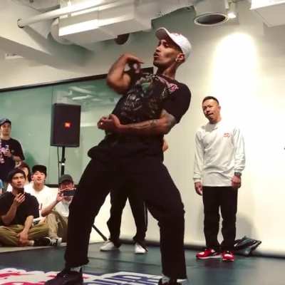 The Cleanest Dance Moves You'll Ever See
