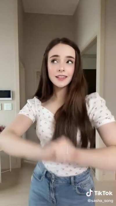 Sasha Song