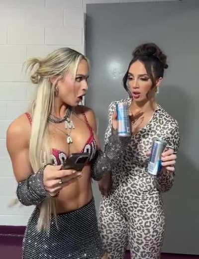 Chelsea Green & Maxxine Dupri 