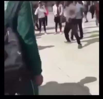 4jay hex’s not working if his ass getting beat like this 😂😂😂😹😹😹