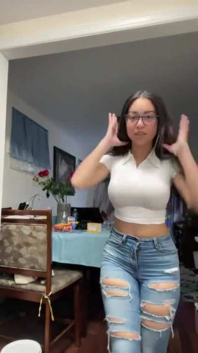 Sexy & Pretty AF!