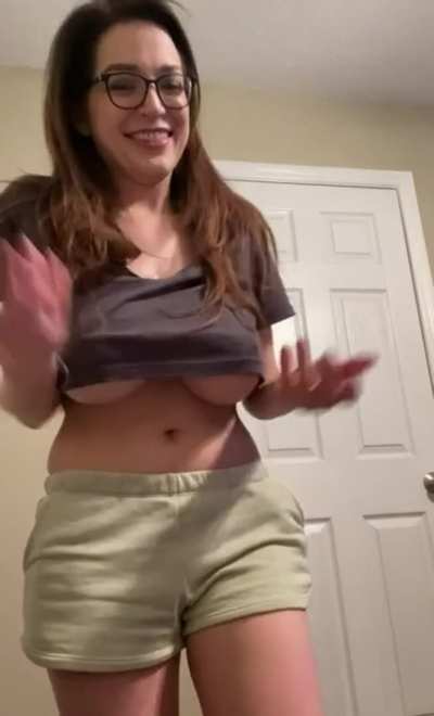 Reveal Queen
