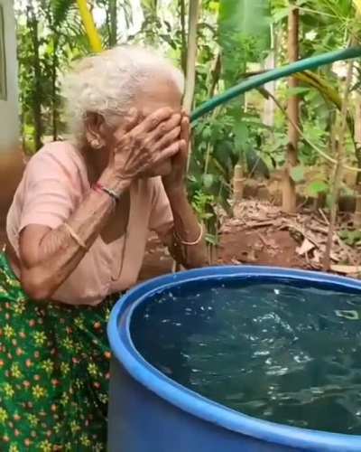 Such a lovely Grandma.