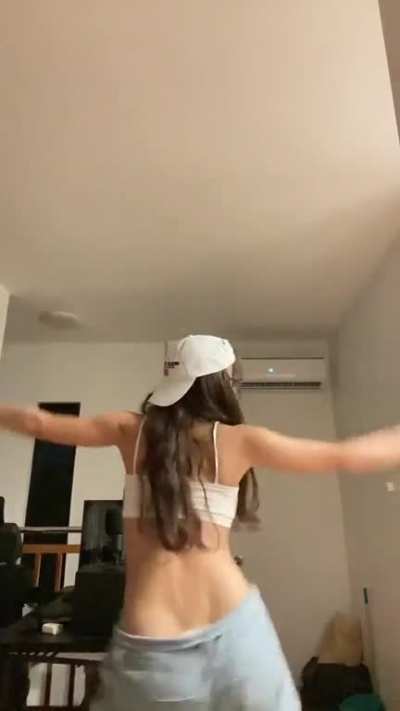 Criselda Alvarez