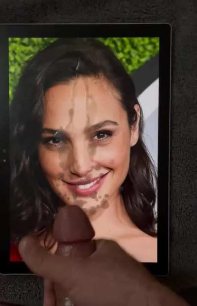 My #3 Gal Gadot cum tribute. Cummed so hard it hurts. Message me what pic I should do next and give it a upvote if you wanna see more