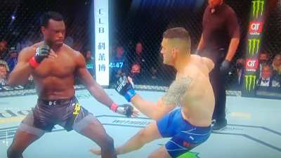 Weidman snapping his leg 😧