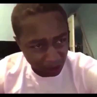 Deji listening to the first verse on 