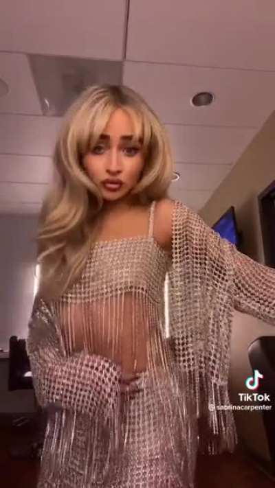 Sabrina Carpenter