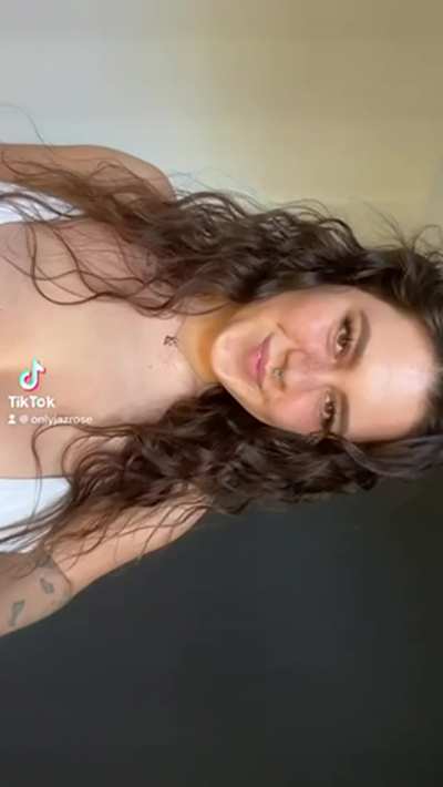 @Onlyjazrose