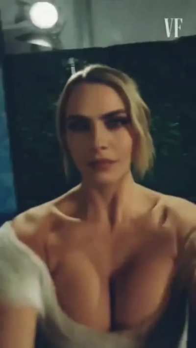 Cara Delevingne @ the Oscar's party! 
