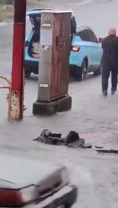 Saving a little guy during tidal wave