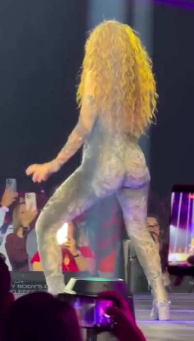 shakira