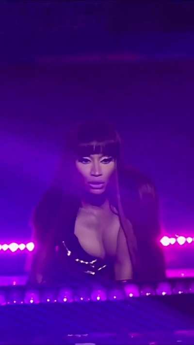 Imagine u fuck Nicki and she look like sooo