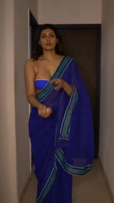 Curvy Indian Women in Bikini