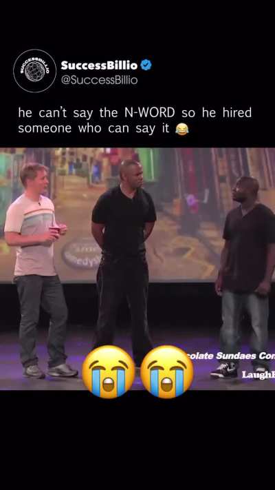 😂