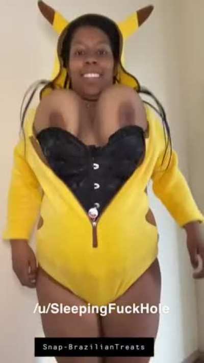 Do thick girls get love here? Putting my OC out there for likes. Gotta catch them all.