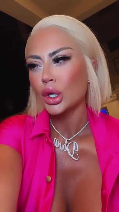Danii Banks Reacts to Her FNF Frank Castle!!!