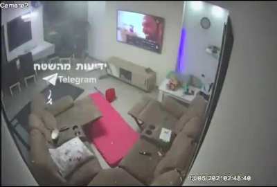 Becoming the news he is watching (Israel)