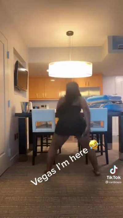 Rari (@rariblaze)
