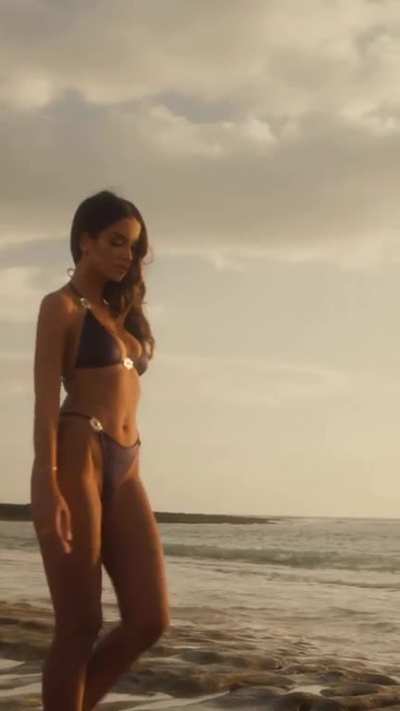 Klaudia El Dursi 